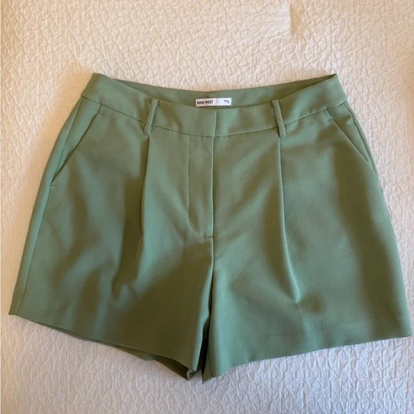 Nine West Mint Green High-Waisted Shorts - Picture 1 of 3